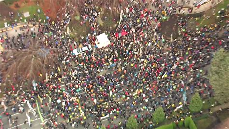 Thousands Protest Kinder Morgan Pipeline Proposal In Vancouver