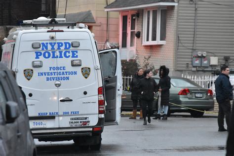 Chilling 911 call of man ‘killing family members’ in Far Rockaway, NY