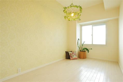 Contribute to chenjiandongx/mzitu development by creating an account on github. 年齢別!子ども部屋を彩る壁紙選びのコツ|リフォペディア ...