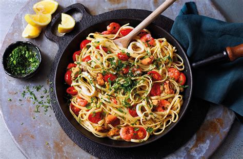 If you only like shrimp, the sauce will be just as good with that! Jamie Oliver's Seafood Linguine Recipe 100% Authentic