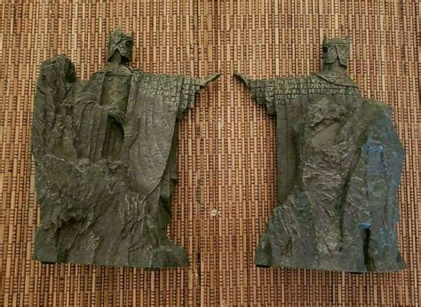 The Lord Of The Rings The Fellowship Of The Rings Collectors Bookends