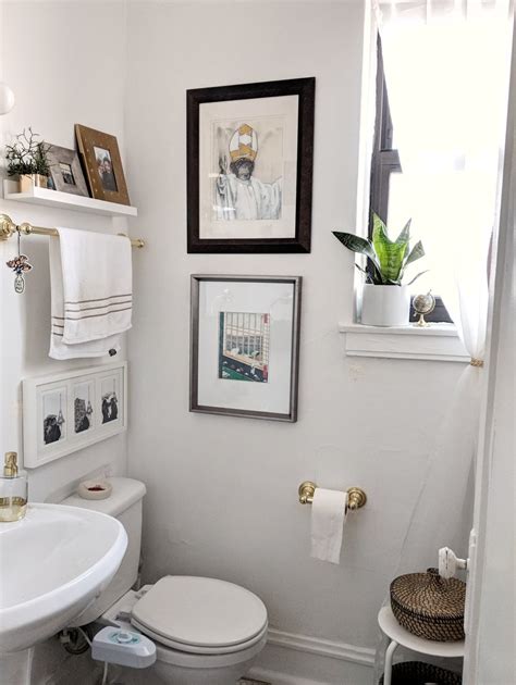 10 Ideas Where To Put Towels In A Small Bathroom You Need To Know Diyhous Small Bathroom