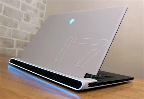 Review Laptop De Gaming Alienware X17 R2 New It