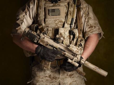 Why Seal Team 6 Loves The Mp7 — A Submachine Gun And Carbine Hybrid