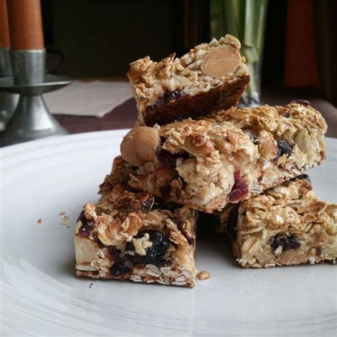 You can add 1/4 cup of sweetened condensed milk for more rich pudding. Cranberry and nut granola bars | Recipe | Granola recipe ...