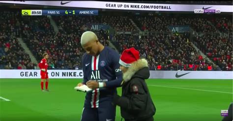 All leagues world cup qualification eu friendlies european championship world. Kylian Mbappe's Hair Changes Color, But The Goals Continue ...