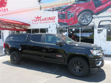 Chevy Colorado Leer 100xr With Roof Racks Topperking Topperking