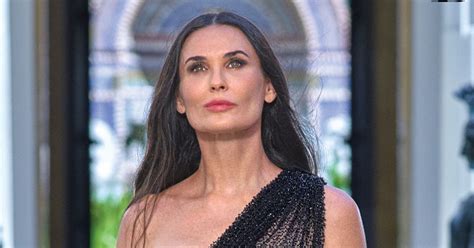 Demi Moore Strips Completely Naked At In Stunning Cover Shoot