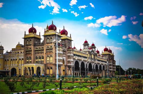 10 Stunning Royal Palaces In India Worth Visiting