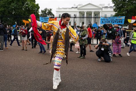 Earthbeat Weekly On Native American Heritage Day Honoring Americas Indigenous Peoples