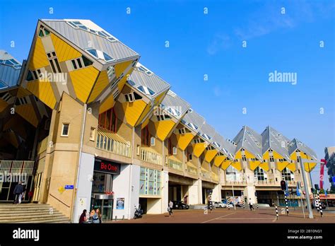 Cube Houses In Rotterdam Netherlands Stock Photo Alamy