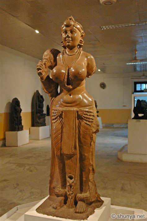 Didarganj Yakshi 3d 2nd Century B C E At The Patna Museum In Bihar India Indian Sculpture
