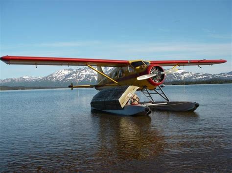 Alaska Bush Flying Adventures Every Day Alaska Grizzly Safaris