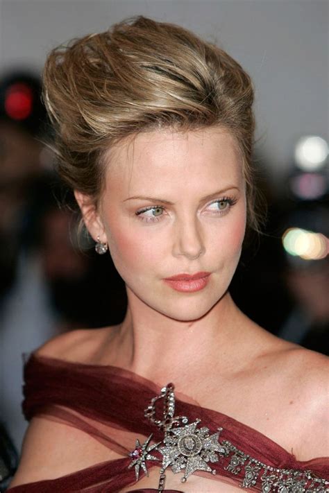 Charlize Theron Hair Style File Charlize Theron Charlize Theron