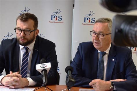 Gościem audycji jest grzegorz puda (minister rolnictwa i rozwoju wsi) Grzegorz Puda z Bielska-Białej zostanie nowym ministrem ...