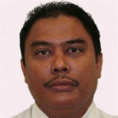 Berkahwin dengan tuan sabariah tuan ishak dan memperolehi 10 cahaya mata (5 lelaki & 5 perempuan). Abdul Aziz RAHIM | Principal Researcher on Diffusion ...