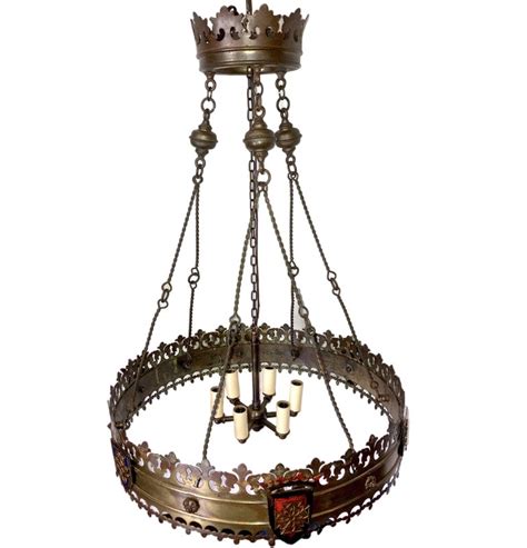 English Crown Shaped Chandelier For Sale At 1stdibs Crown Chandelier