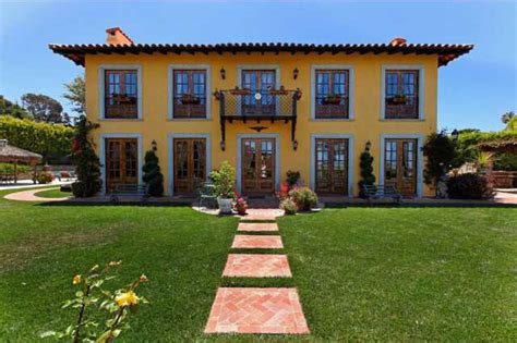 See more ideas about spanish decor, spanish style homes, modern spanish decor. Spanish Hacienda Style Decor - House Furniture