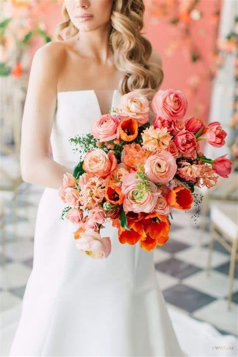 Bridal Flowers In 2020 Summer Wedding Bouquets Wedding Coral Wedding