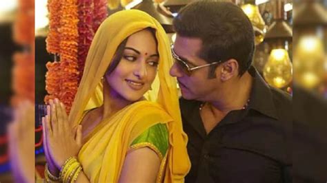 Happy Birthday Sonakshi Sinha From Dabangg To Akira Heres Looking At The Best Movies Of The