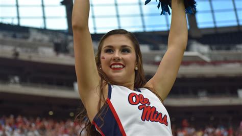 Photos Ole Miss Rebelettes Cheerleaders At 2018 Advocare Texas