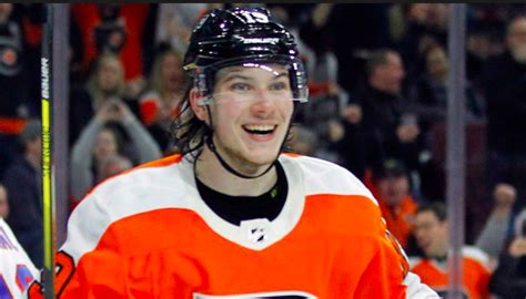 Your source for shayne gostisbehere info, stats, news and video. Hockey30 | Il n'y a pas que Shayne Gostisbehere qui vit ...