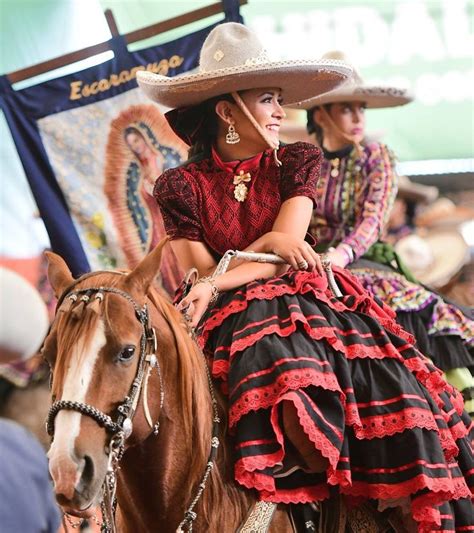 Escaramuzas Traditional Mexican Dress Beautiful Mexican Women Escaramuza Dresses