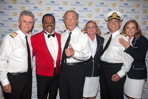 The Love Boat Cast Reunites — Plus See The Crew Then And Now