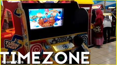Asyiknya Bermain Game Master Arcade Timezone Playground Indoor Keanu