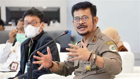 Retno lp marsudi menteri hukum dan hak asasi manusia: Menteri Pertanian Syahrul Yasin Limpo didampigi Kepala ...