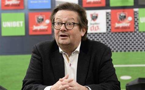 Marc coucke (born ghent in 1965) is a belgian businessman, billionaire, inventor and media figure. Vandenbempt onthult: "Marc Coucke wil het seizoen in JPL ...
