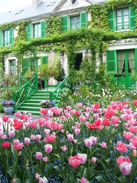 Giverny Monet Giverny France Beautiful Gardens Beautiful Flowers