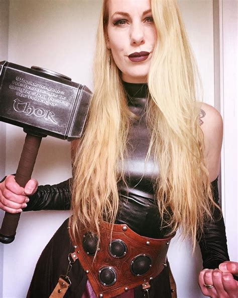 Rachaelhuntingtoncosplay Instagram「i Let Lady Thor Loose For The Day Today At The