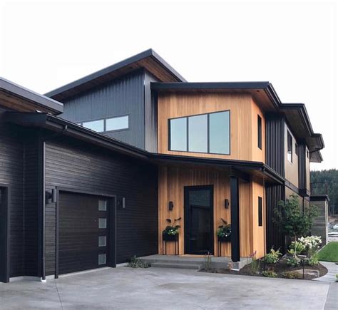 Wood Accents On House Exterior Drawicons