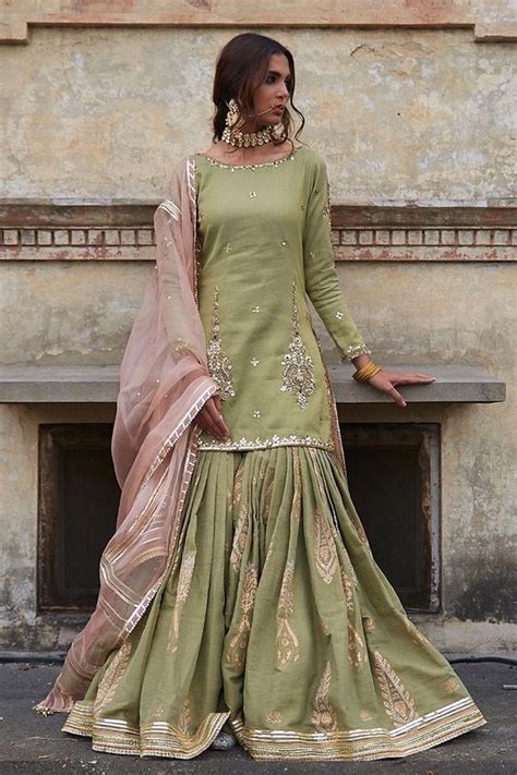 Ditch The Usual Bridal Outfits For These Gorgeous Sharara Suit Designs Indian Fashion Dresses