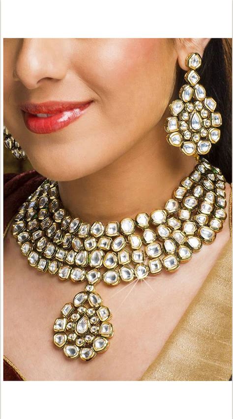 Beautiful Golden Kundan Jewellery Necklace Set NP38809