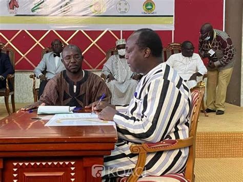 Burkina Faso Lopposition Sunit à Travers Un Accord Pour La