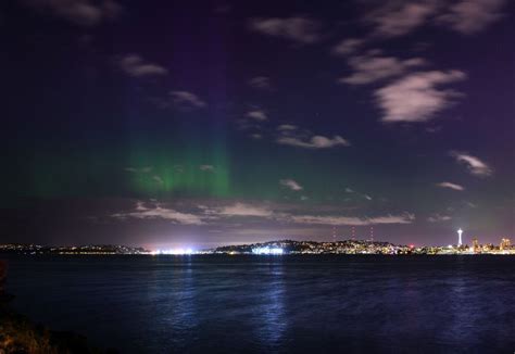 Watch Aurora Borealis Provides Stunning Light Show Over Seattle The