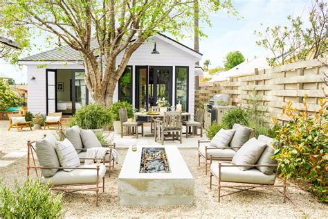 25 Before And After Patio Makeovers To Inspire Your Design