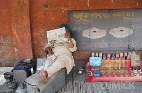 Street Dentists In Asia 40 Pics