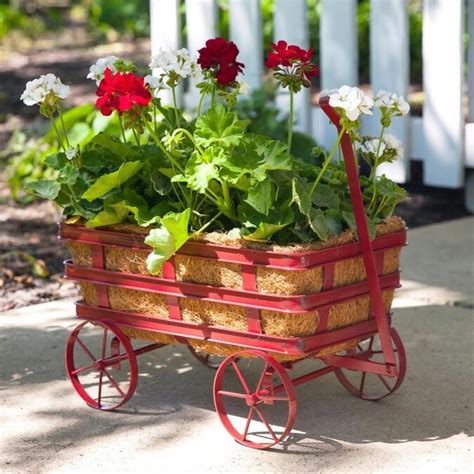 Alibaba.com offers 1,195 strawberry planter pot products. 17-in W x 15-in H Red Metal Planter in the Pots & Planters ...