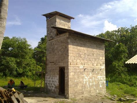 Desain rumah walet baru pengantar burung walet atau didaerah saya orang menyebutnya lawet merupakan burung penjelajah sejati no 1 di dunia.burung ini mengalahkan rekor terbang unggas lain yang terbang dalam siklus tahunan musim panas dan dingin untuk berpindah antar. evgreenbirdnest: Model Rumah Burung Walit