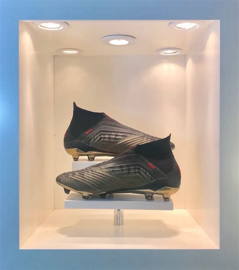 Paul Pogba Match Worn Manchester United Football Boots 2017 / 2018