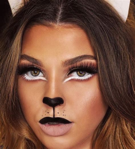 Dress Up As A Lion Or Lioness This Halloween You Ll Need This Simple Makeup Tutorial To Go Wit