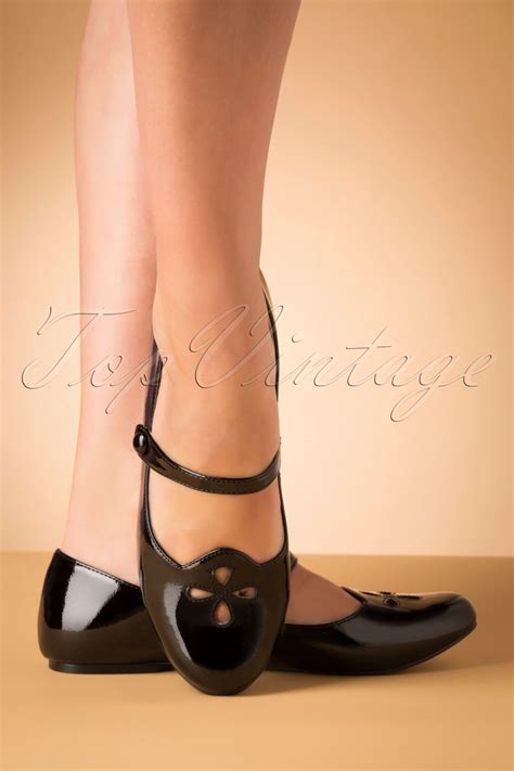 Zapatos Planos De Charol Elizabeth Mary Jane De Los Años 60 En Negro