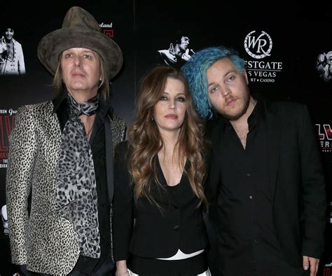 Top News And Headlines From Senati Lisa Marie Presley And Former Husband Danny Keough Living
