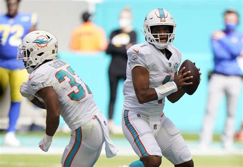 Fantasy Football Week 10 Tua Tagovailoa And Other Top Waiver Wire Targets