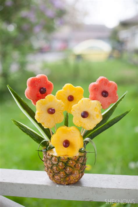 It is compatible with all android devices (required here at fruitbouquets.com℠, we're a lot of fun, a little bit quirky, and most of all, we're passionate about embracing our fruits. Tropical fruit bouquet in a pineapple vase | Edible fruit ...