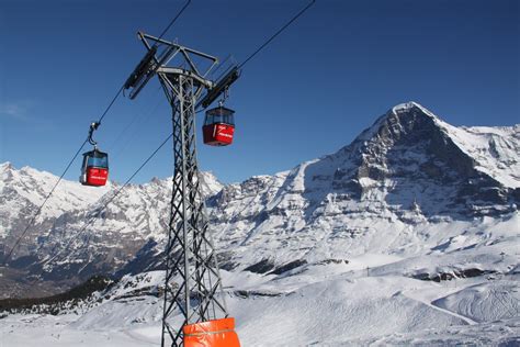 Ein solcher unfall sei in der schweiz kaum denkbar. www.bergbahnen.org • Seilbahndatenbank - Karte Seilbahnen ...