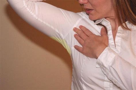 Remove All How To Remove Armpit Stains From Clothes